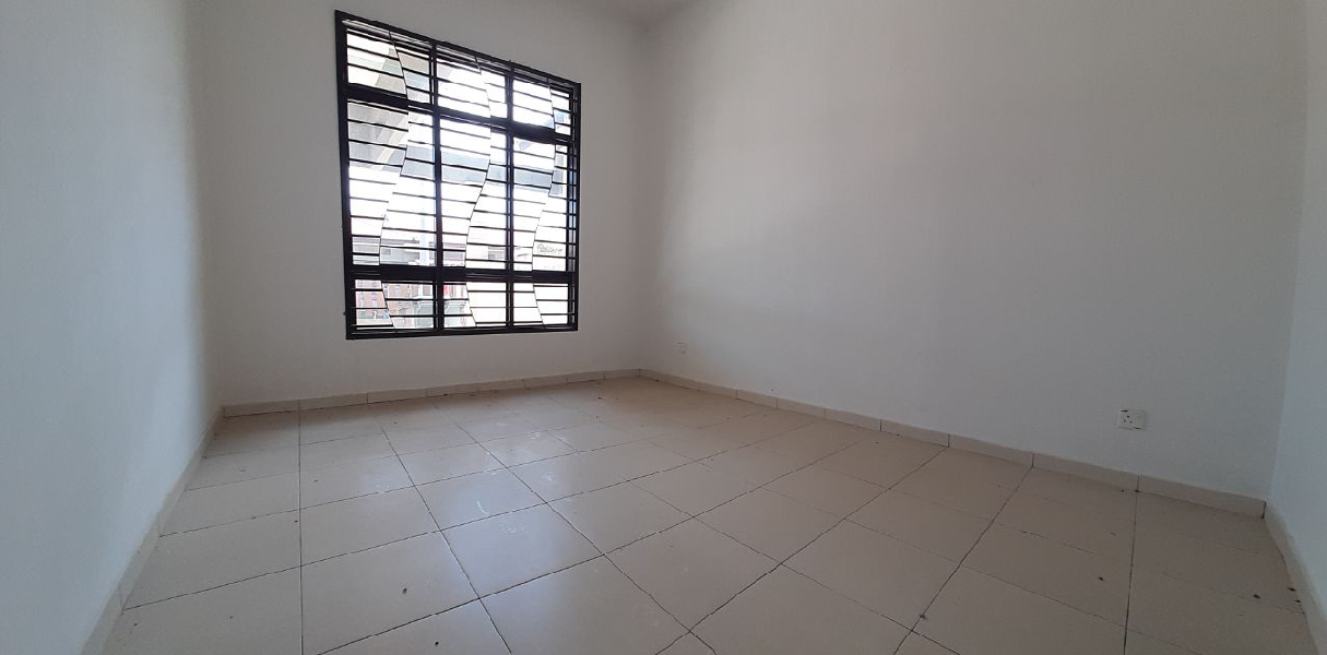 Single Storey Taman Saujana Indah  Bukit Katil Melaka - photo 4