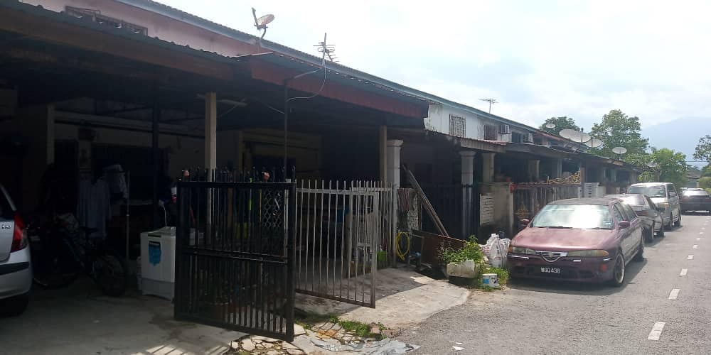 2sty jalan meranti batang kali termurah