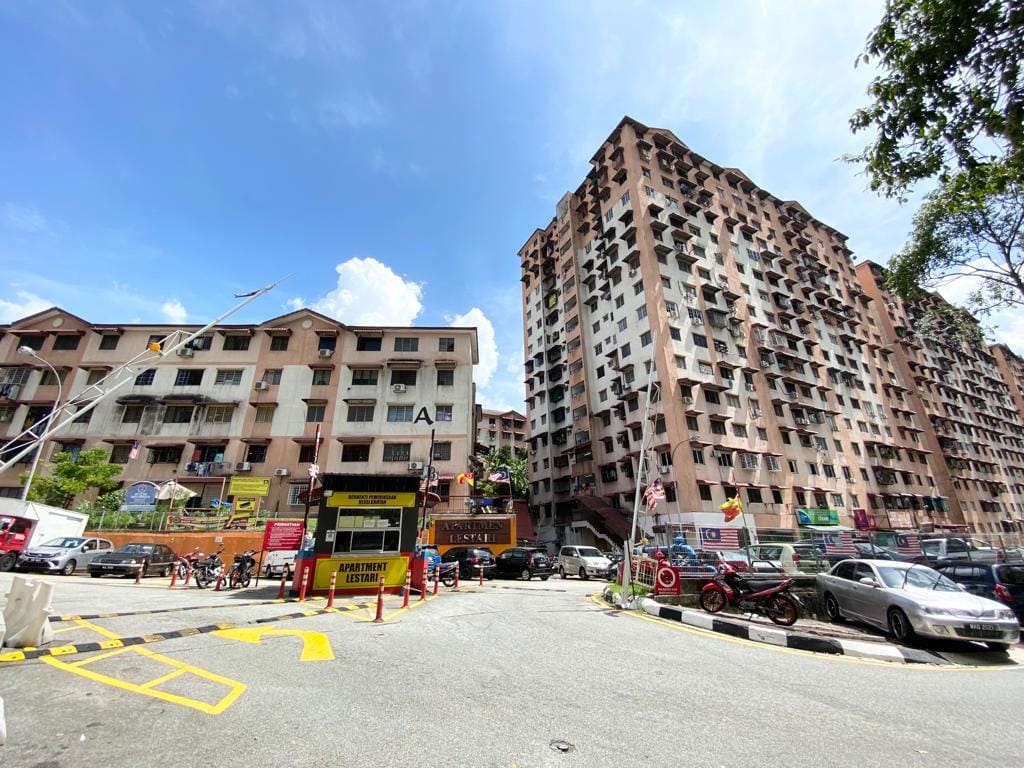 APARTMENT LESTARI DAMANSARA DAMAI SUNGAI BULOH