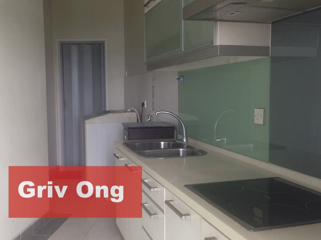 Gelugor The View Condo 2100sqft Full Furnished - photo 3
