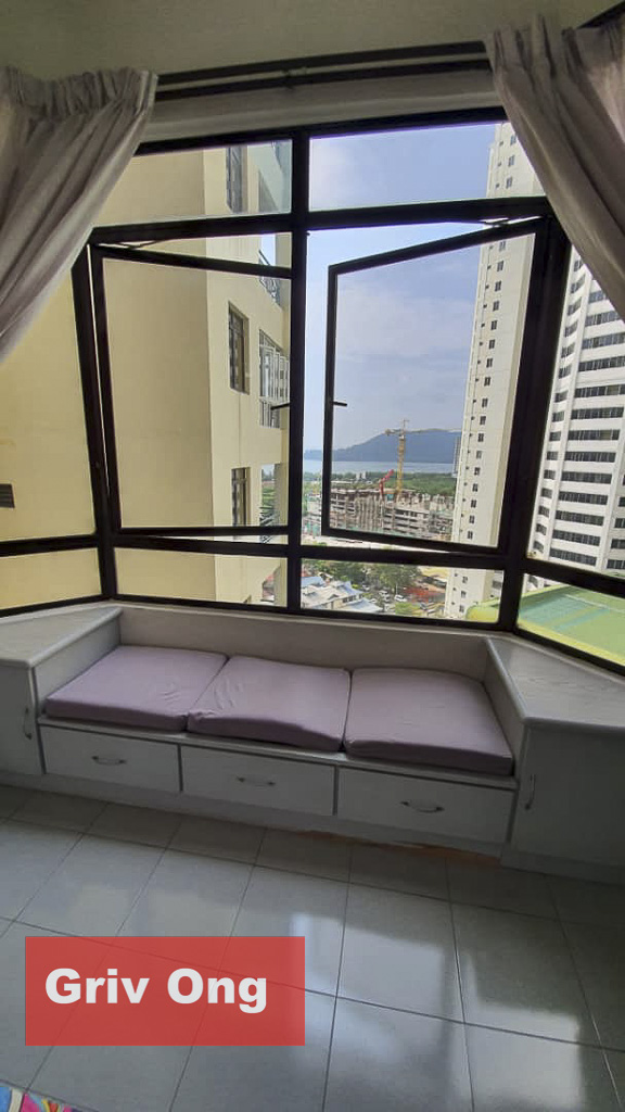 Sunny Villa Condo 1100sqf Mid Floor Fully Furnish - photo 2