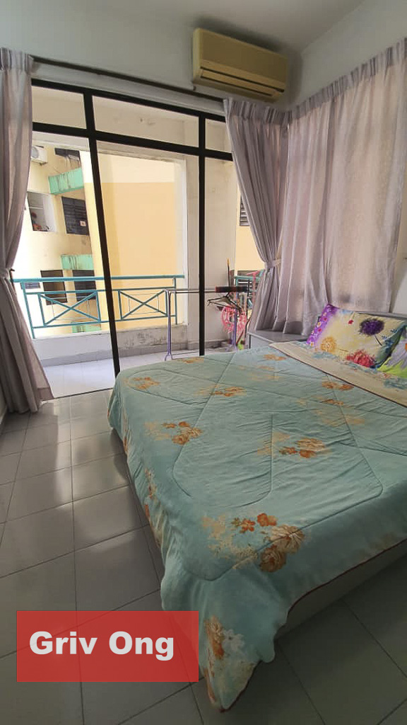 Sunny Villa Condo 1100sqf Mid Floor Fully Furnish - photo 3