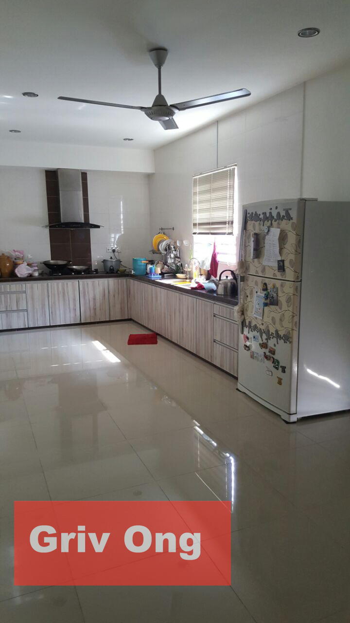 Raja Uda 2 Stry Terrace Corner Semi Furnished Reno - photo 3