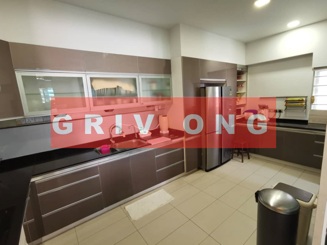 Bayswater 1636sqft Reno Full Furnished MidFloor - photo 3