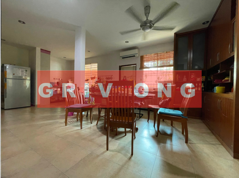 Bkt Indah 2 Stry Bgl Guarded Renovated Furnished - photo 3