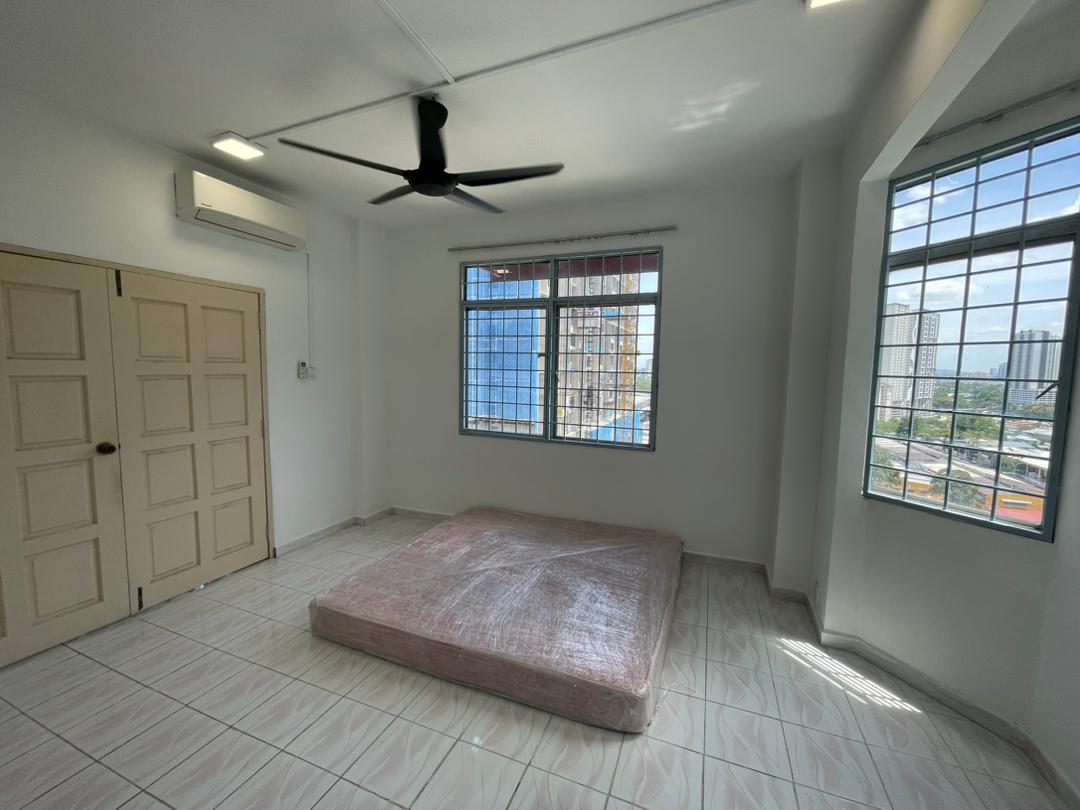 BUKIT OUG CONDOMINIUM - photo 6