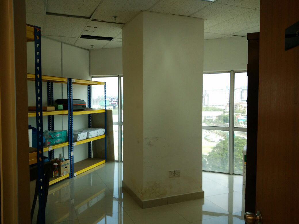 Menara Uncang Emas, Viva Mall - photo 6