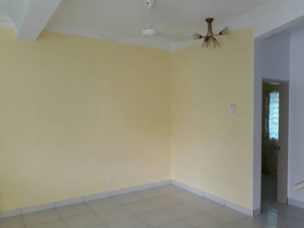 2 sty House Taman Pelangi Semenyih 2 - photo 2