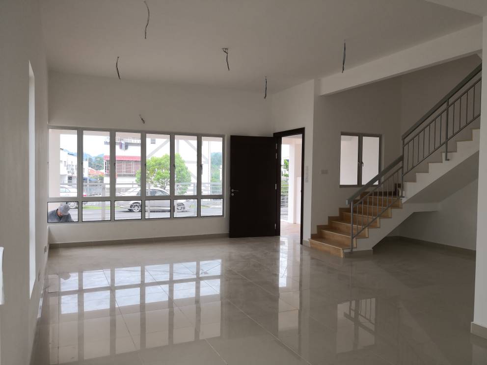 CORNER 3 Sty Semi-D TAMAN SAGA EMAS KAJANG - photo 2