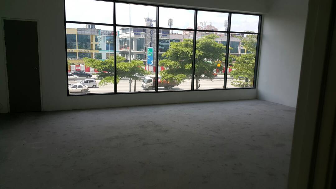One South 1496 sqft - photo 3