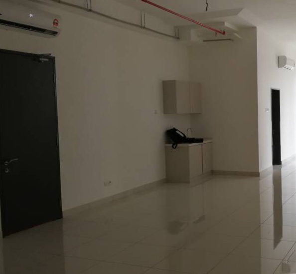 881 sqft 3 tower Kl city Center - photo 2