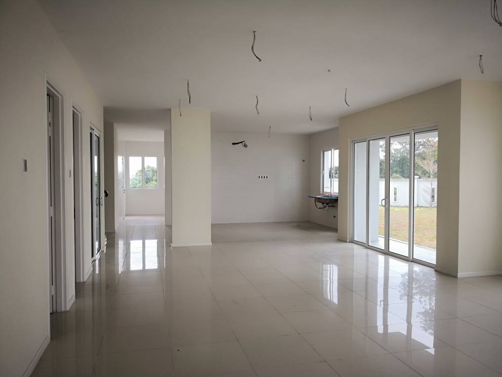Phase 2 Type E  2 Sty Semi-D TAMAN BUKIT ROS - photo 7