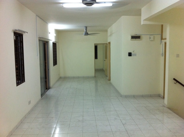 townhouse Taman Impian Indah sg buloh - photo 2