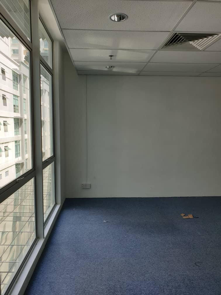 511sqft Solaris Dutamas Office - photo 2