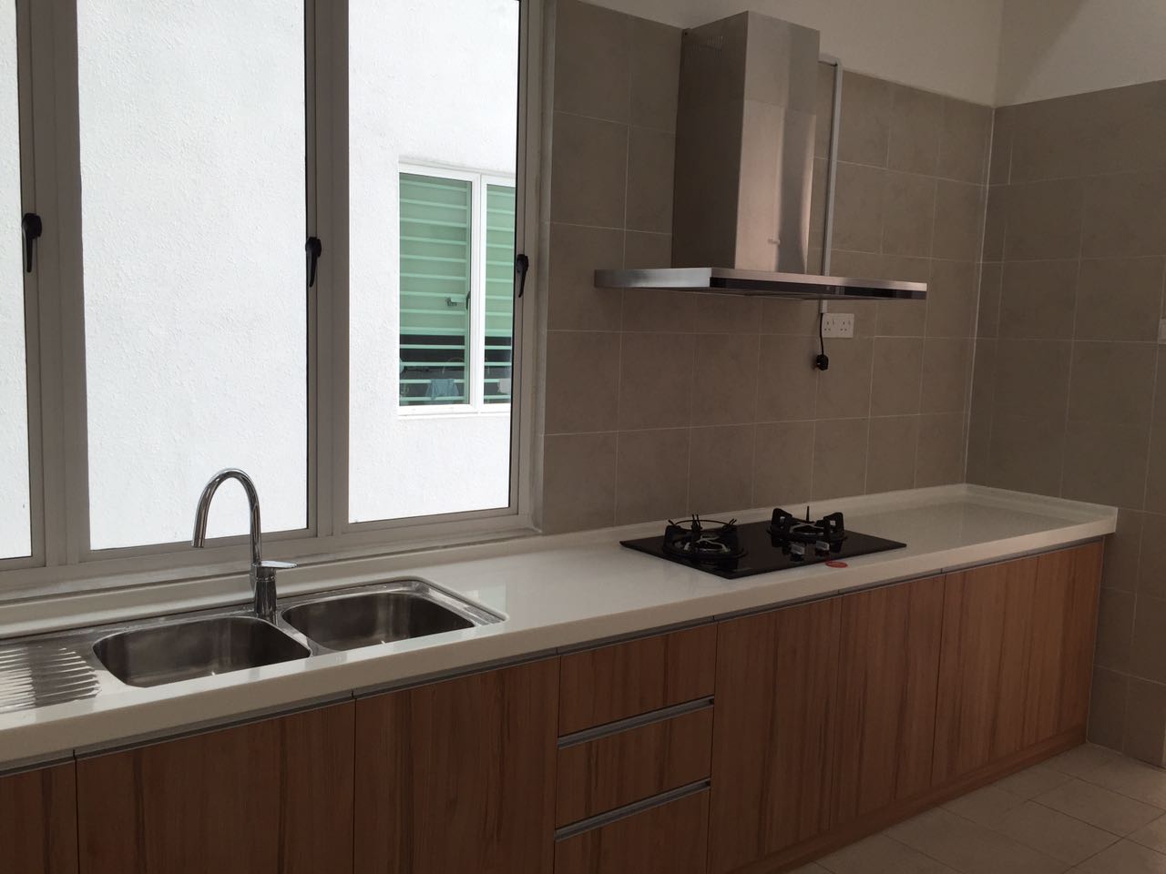 1690sft 8 Petaling - photo 4