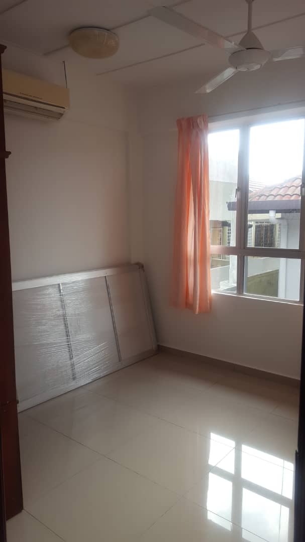 Pangsapuri Cemara Apartment Taman Kajang Utama - photo 4