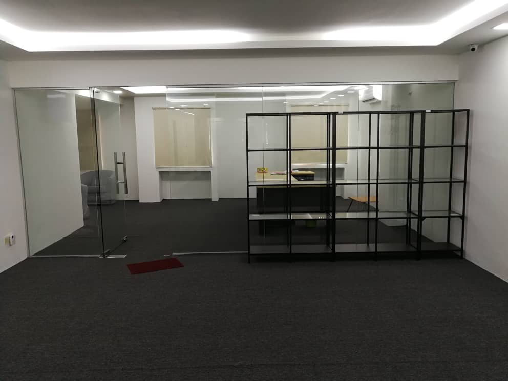 26x70 Fraser Business Park - photo 2