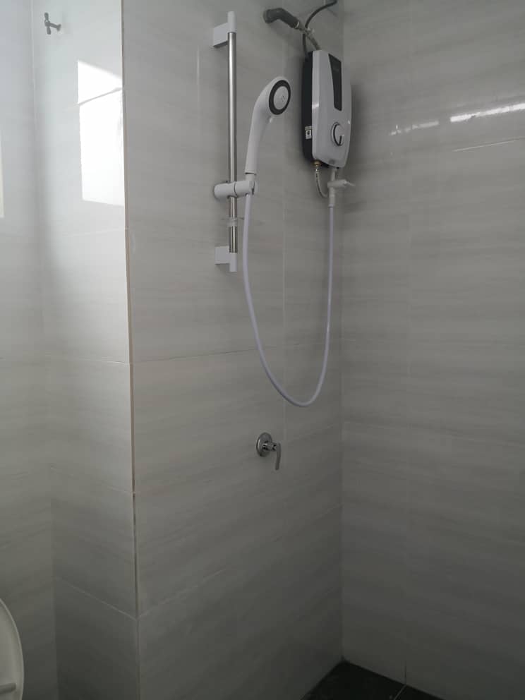 1080sqft Lavender Residence - photo 4