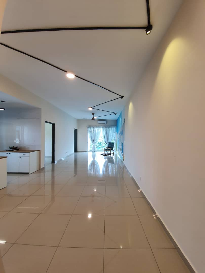 1080sqft Lavender Residence - photo 4