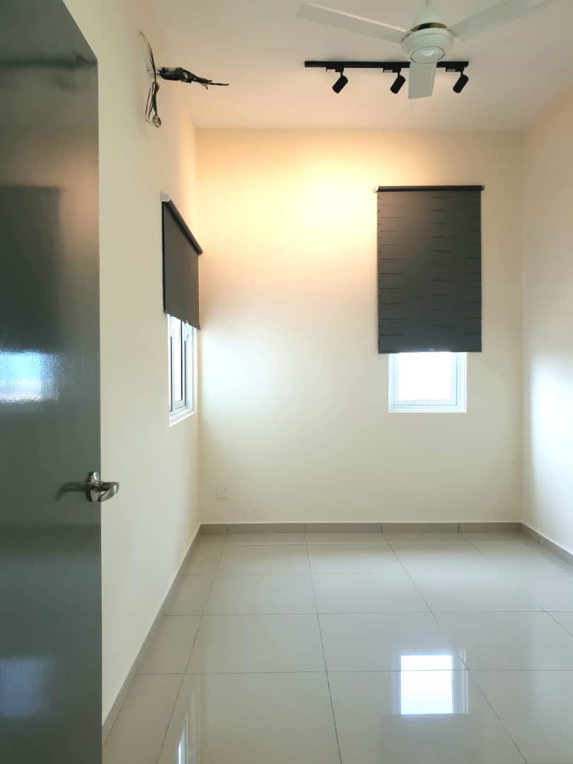 1080sqft Lavender Residence - photo 3