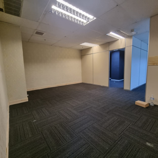 KL24 696qft Office Menara Uncang Emas, Viva Mall - photo 3