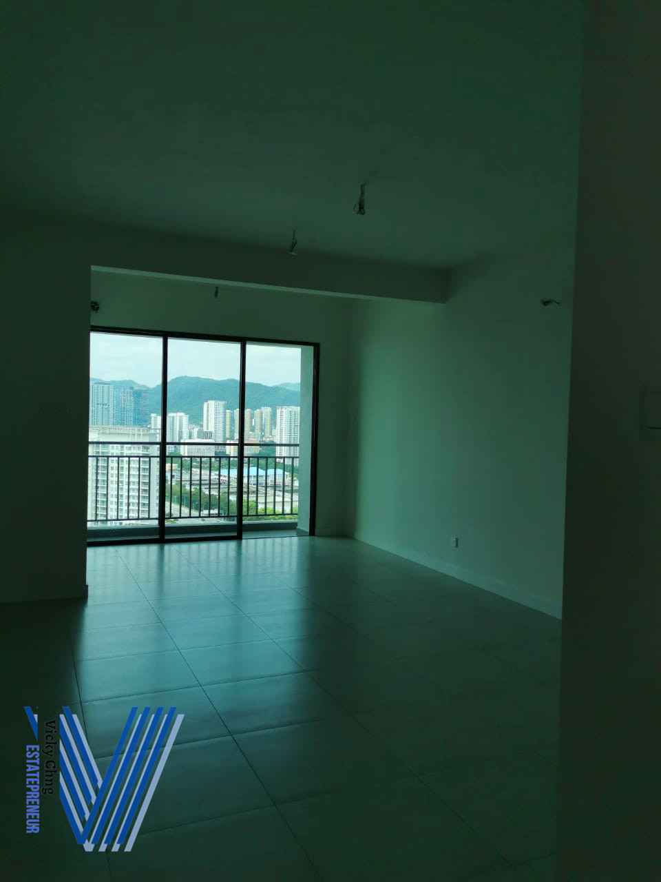 3 residence ...