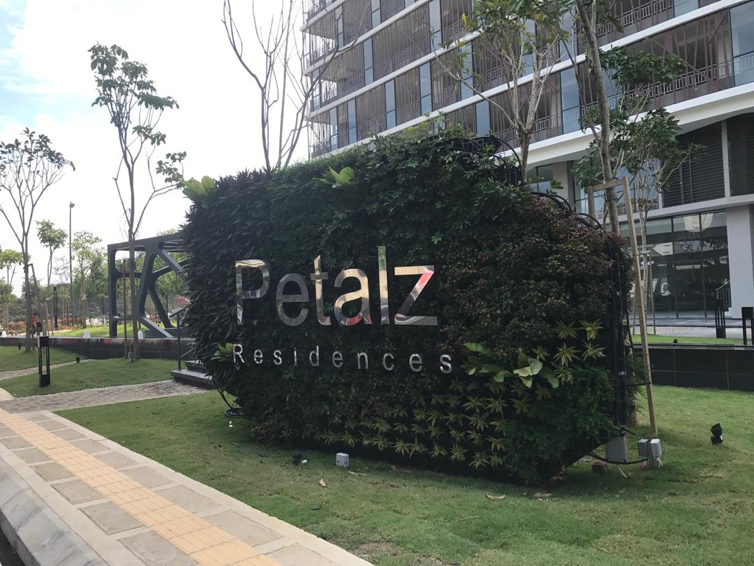 petalz residence old klang road - photo 10