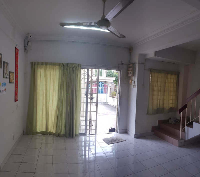 TAMAN PUCHONG UTAMA - photo 3