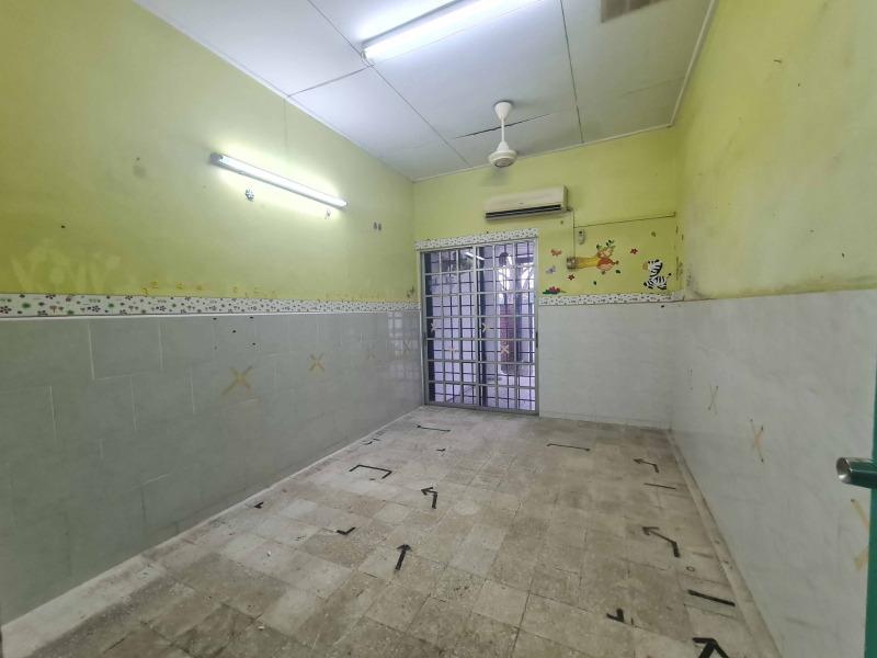 Taman Kinrara - photo 6