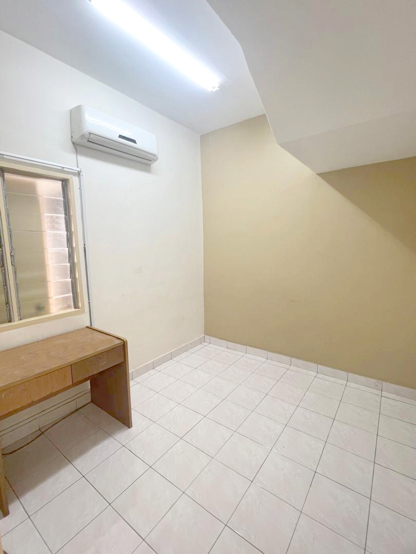 Taman Puchong Utama For Rent - photo 9