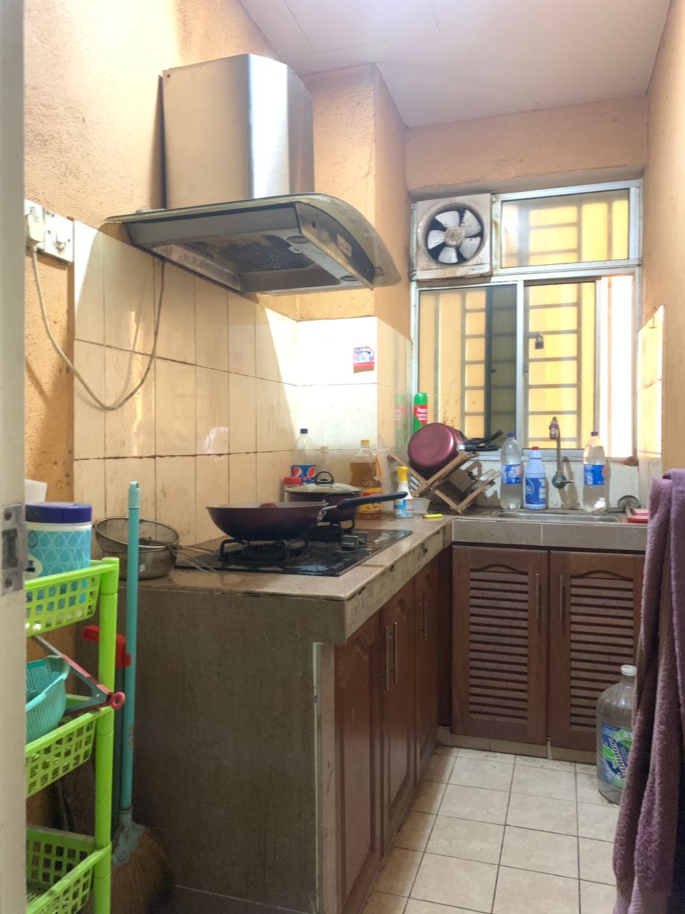 Puteri Bayu Apartment - photo 4
