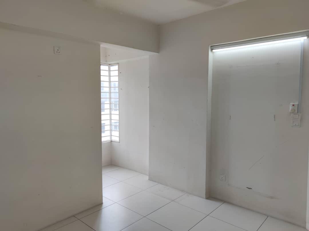 Calisa M For Rent - photo 6