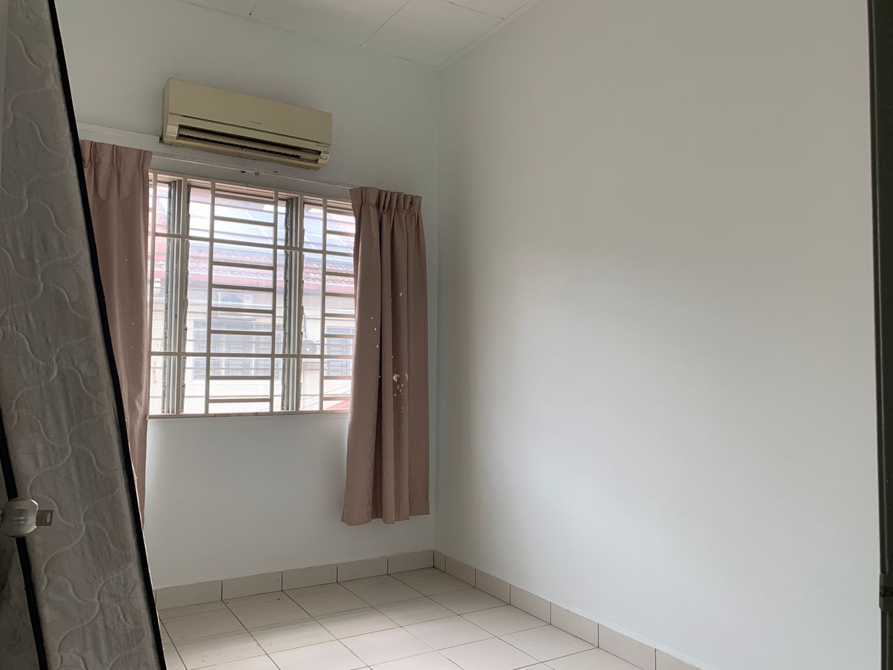 Taman Puchong Tekali - photo 11