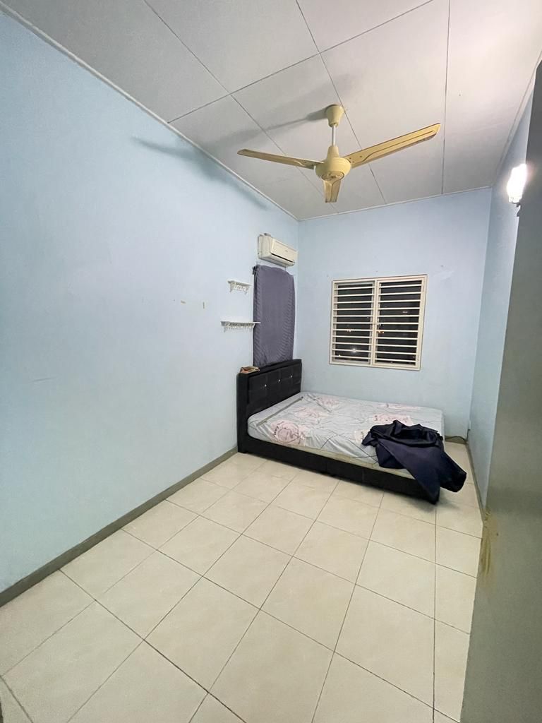 Baiduri Court For Rent - photo 4