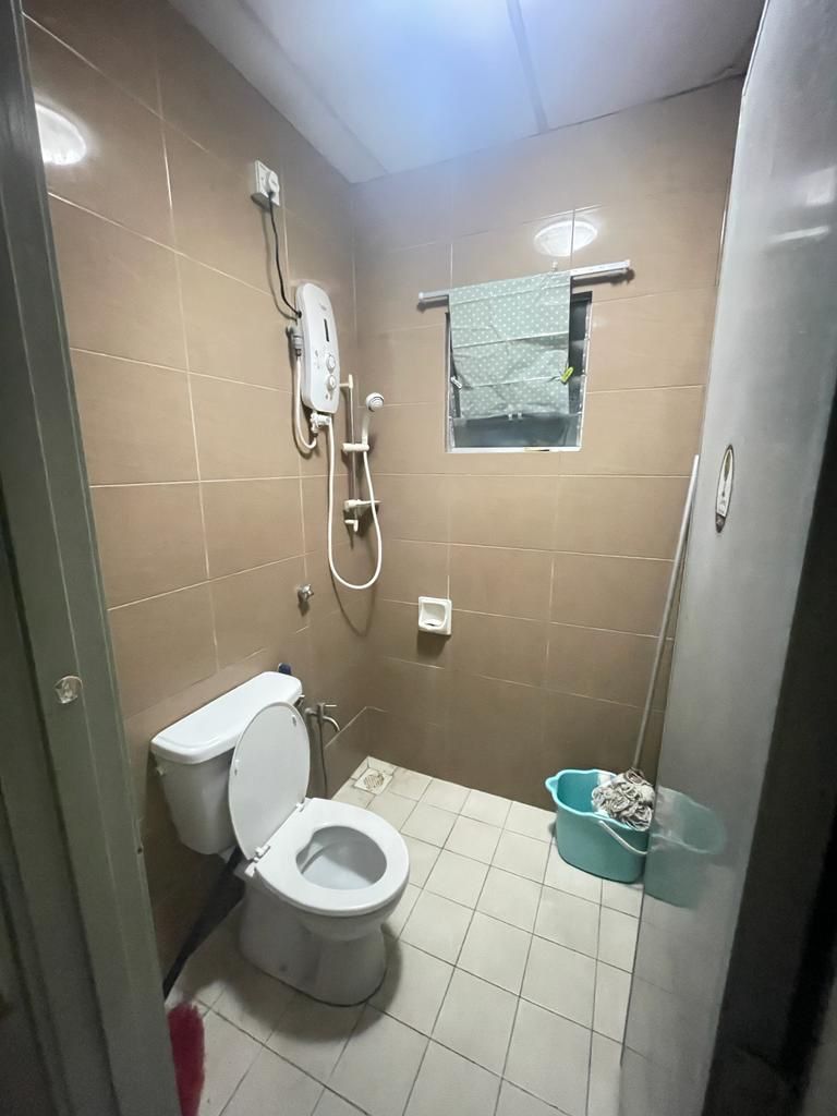 Baiduri Court For Rent - photo 8