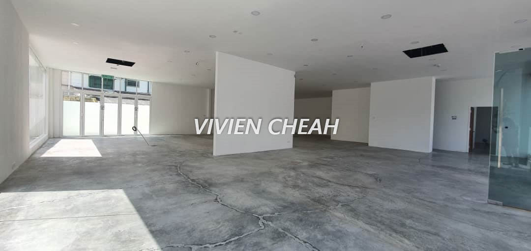 Single storey Bungalow - photo 3
