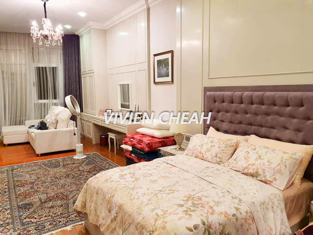 8 Gurney - photo 11