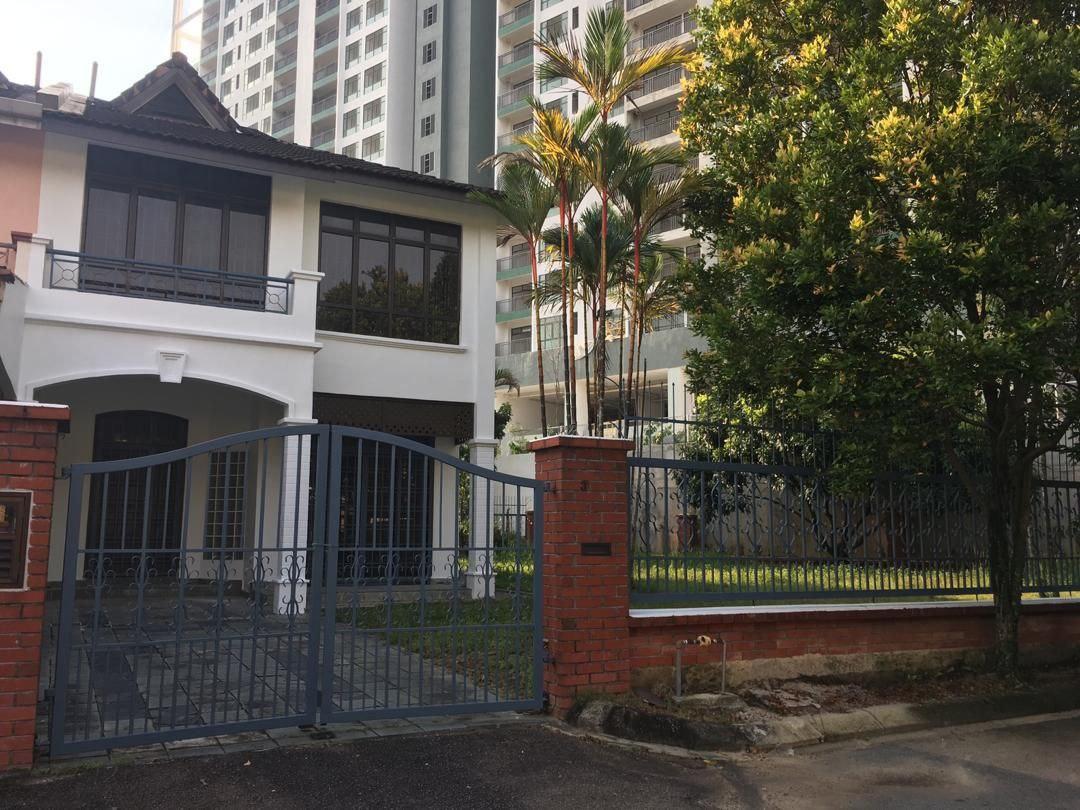 Jalan Sutera Kuning Taman Perling - photo 1