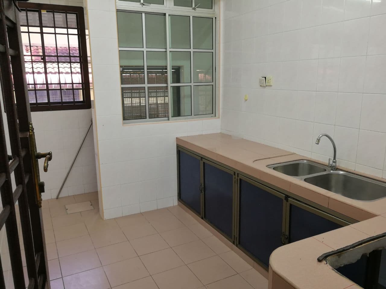 Jln Harmonium 21 Desa Tebrau - photo 4