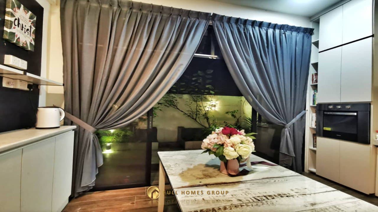 Bukit Indah Garden Villas