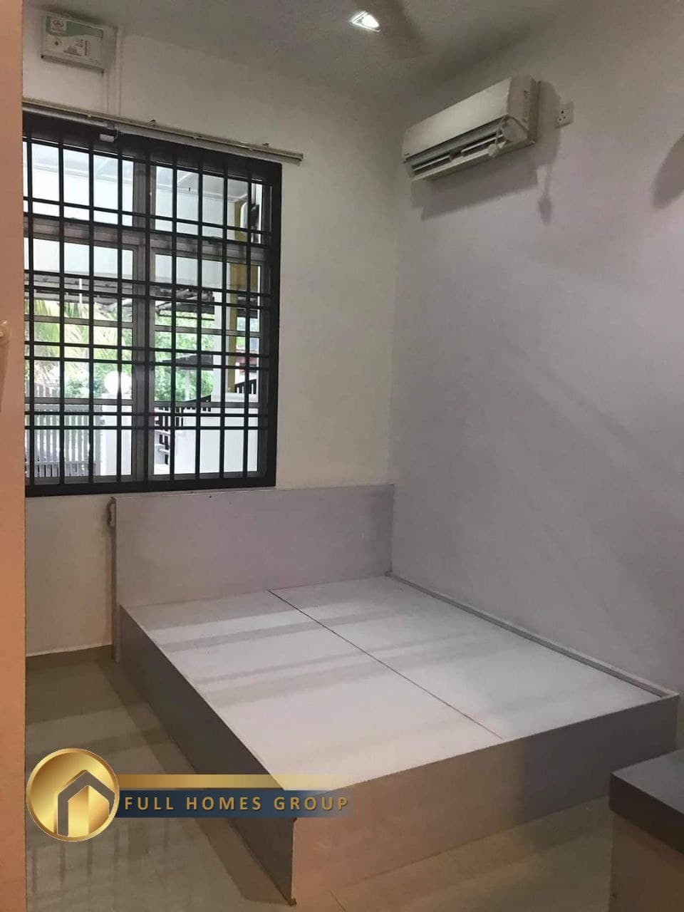 Jalan Indah 6 Bukit Indah - photo 2