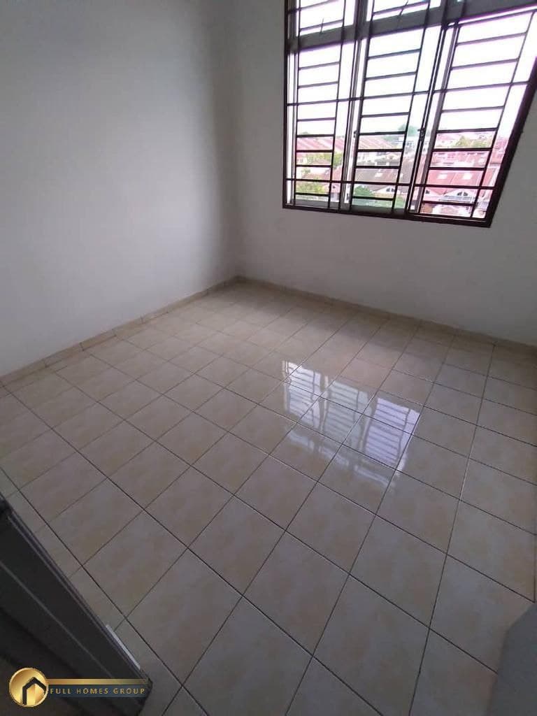 Indah Court Apartment Bukit Indah