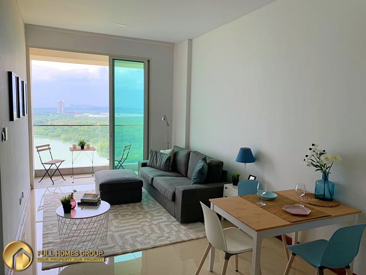 Puteri Cove Residences, Puteri Harbour