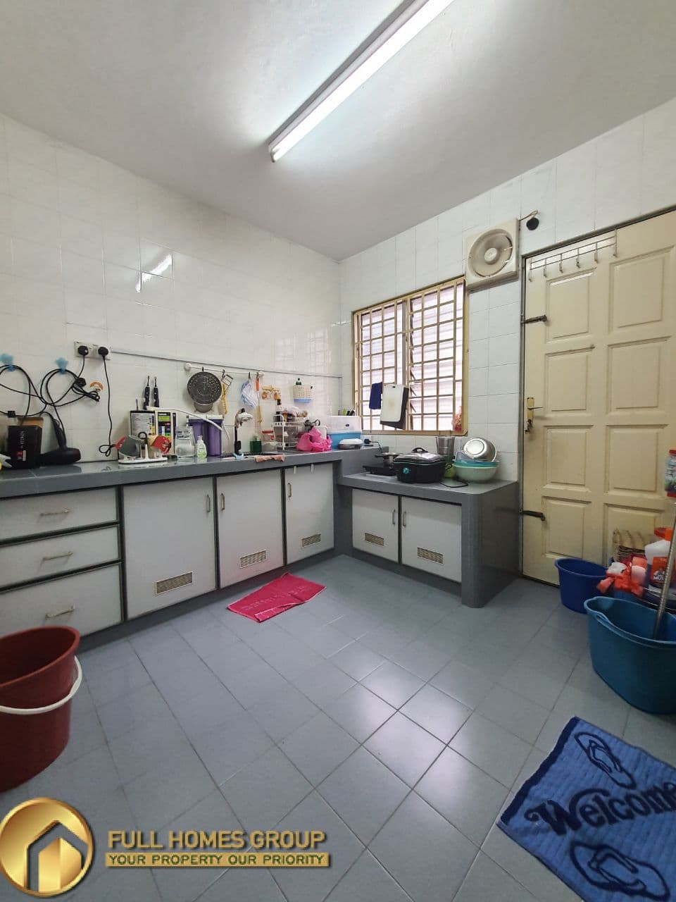 Jln makmur Taman Damai Jaya - photo 3