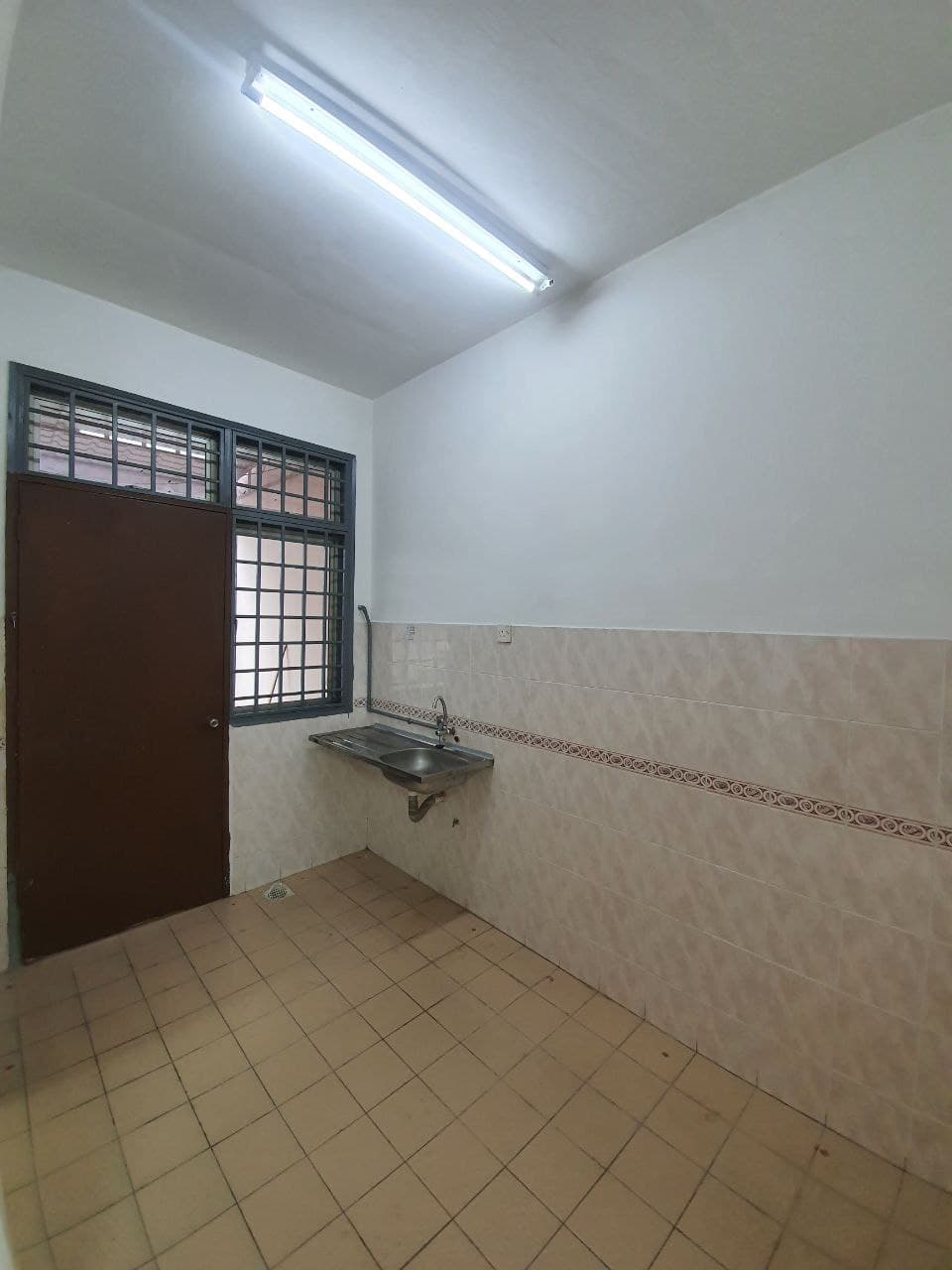 Jln Indah Bukit Indah - photo 2