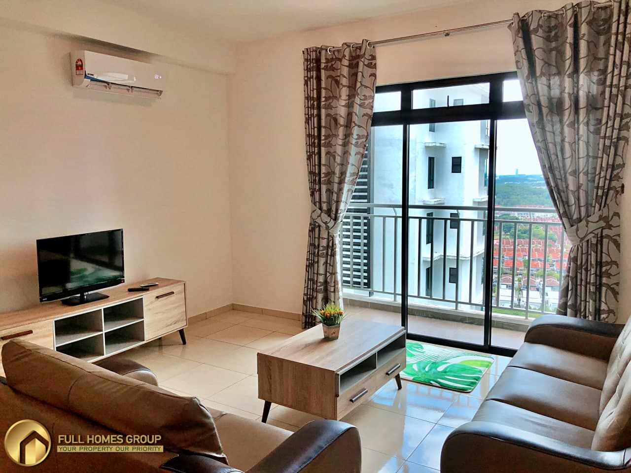 Sky Breeze, Bukit Indah