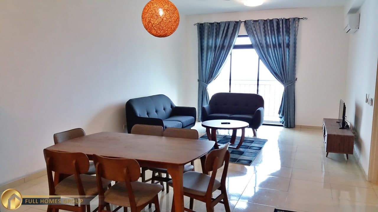Sky Breeze, Bukit Indah