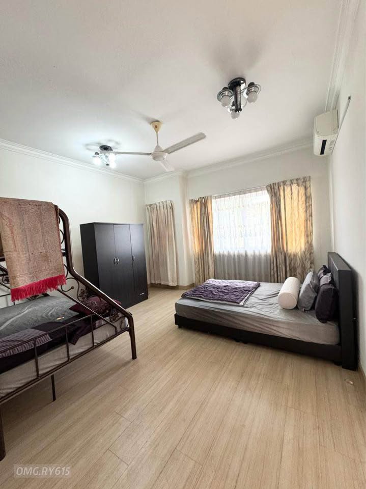Below Market 22x70 Kota Bayuemas 2storey Good Cond - photo 5