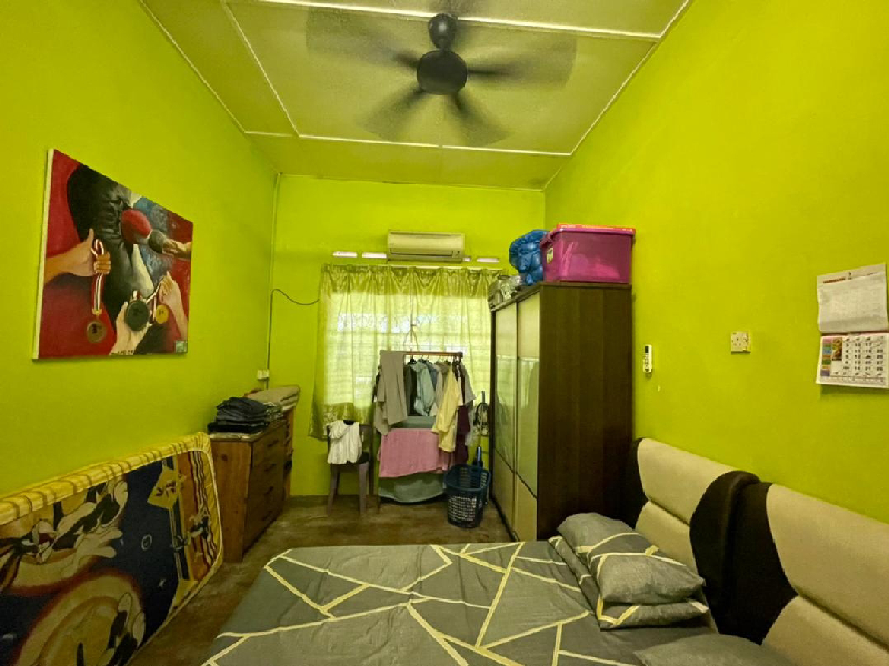 FREEHOLD | NON BUMI LOT- RUMAH TERES SATU TINGKAT KG PADANG JAYA UNTUK DIJUAL  - photo 4