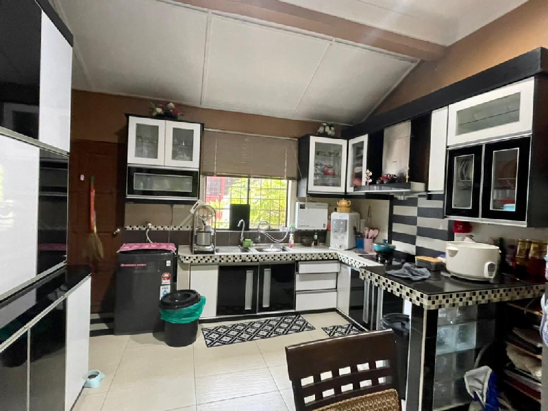 FREEHOLD | NON BUMI LOT- RUMAH TERES SATU TINGKAT KG PADANG JAYA UNTUK DIJUAL  - photo 8